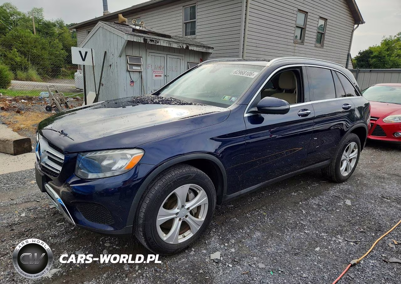 2016 Mercedes-Benz Glc 300 – zdjęcie 1 z 13
