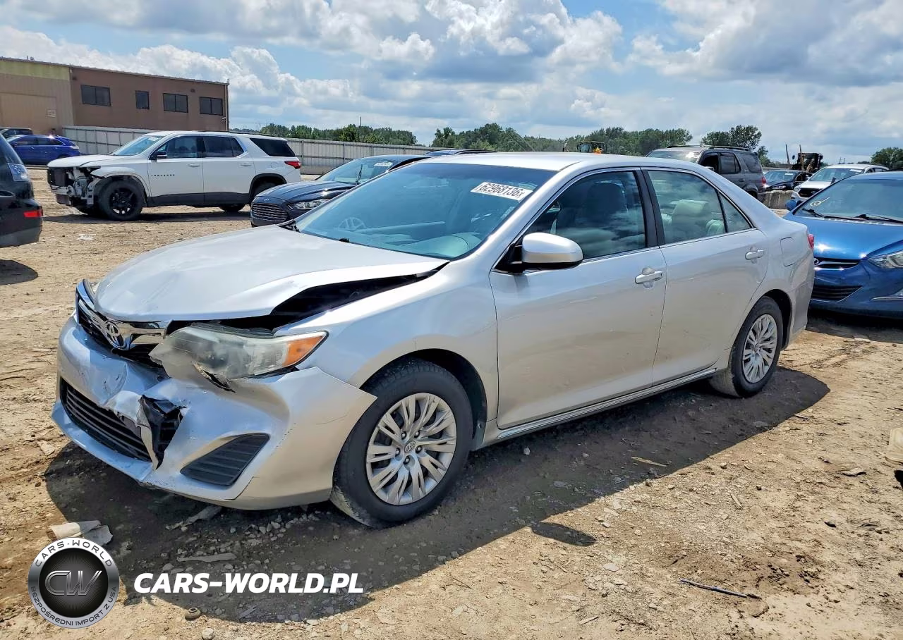 2014 Toyota Camry Le VIN:4T4BF1FKXER338271 - 1