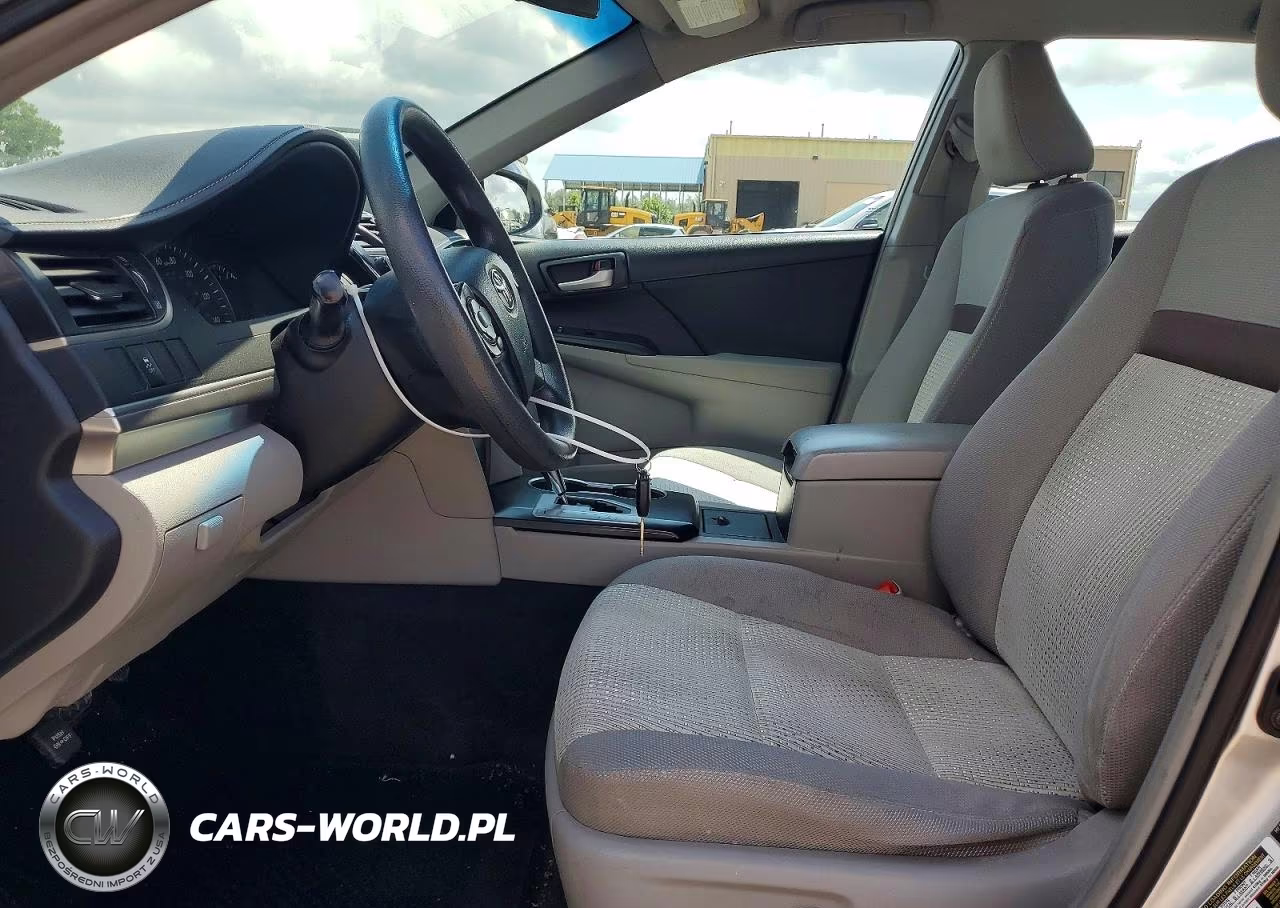 2014 Toyota Camry Le VIN:4T4BF1FKXER338271 - 7