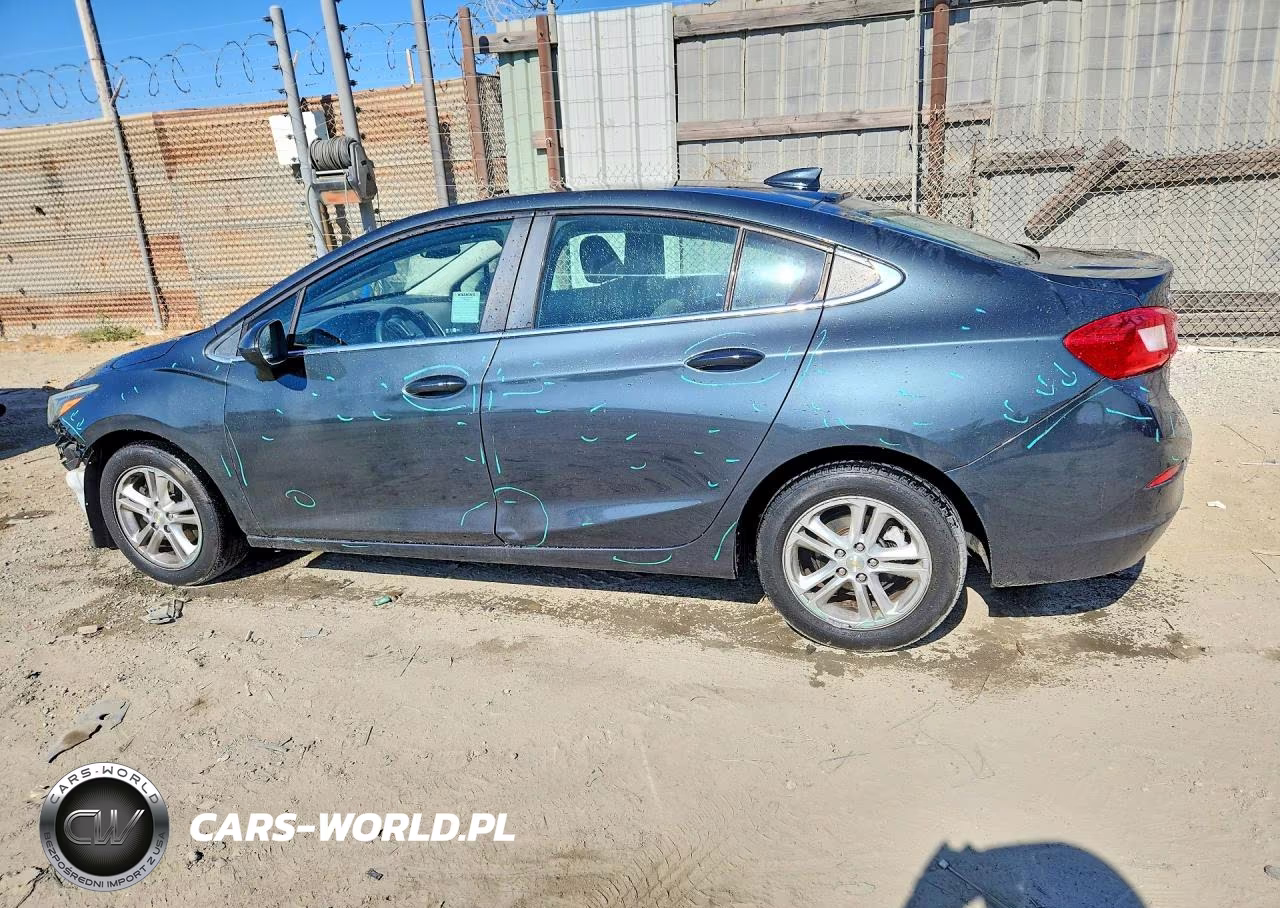 2017 Chevrolet Cruze Lt VIN:1G1BE5SM6H7161133 - 2