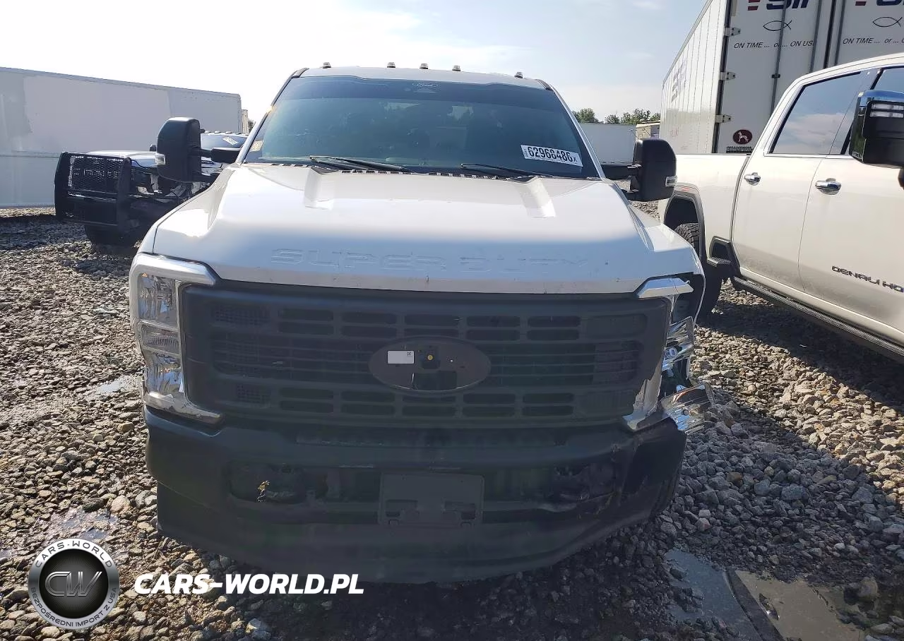2024 Ford F350 Super Duty VIN:1FT8W3DTXREE03443 - 5