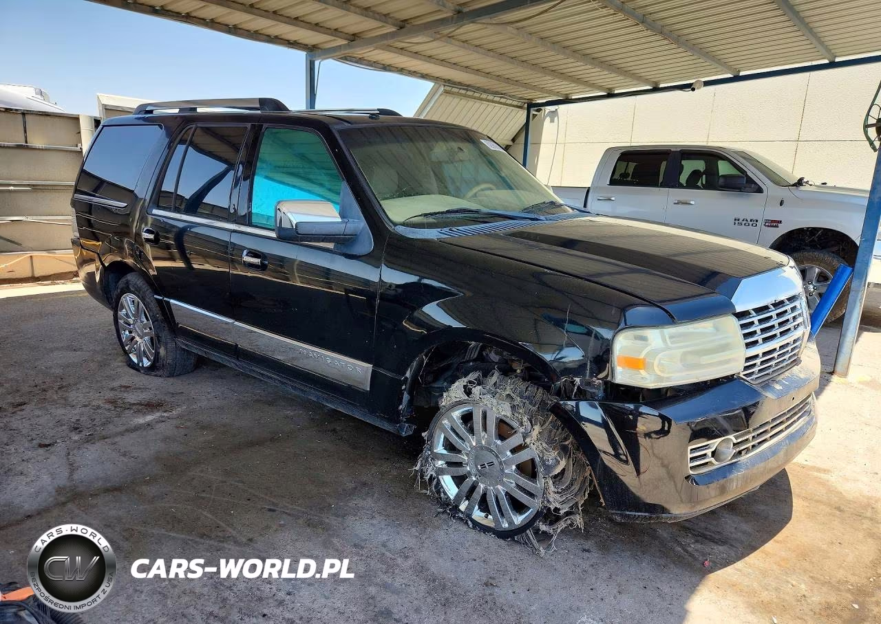 2008 Lincoln Navigator VIN:5LMFU28558LJ08899 - 4