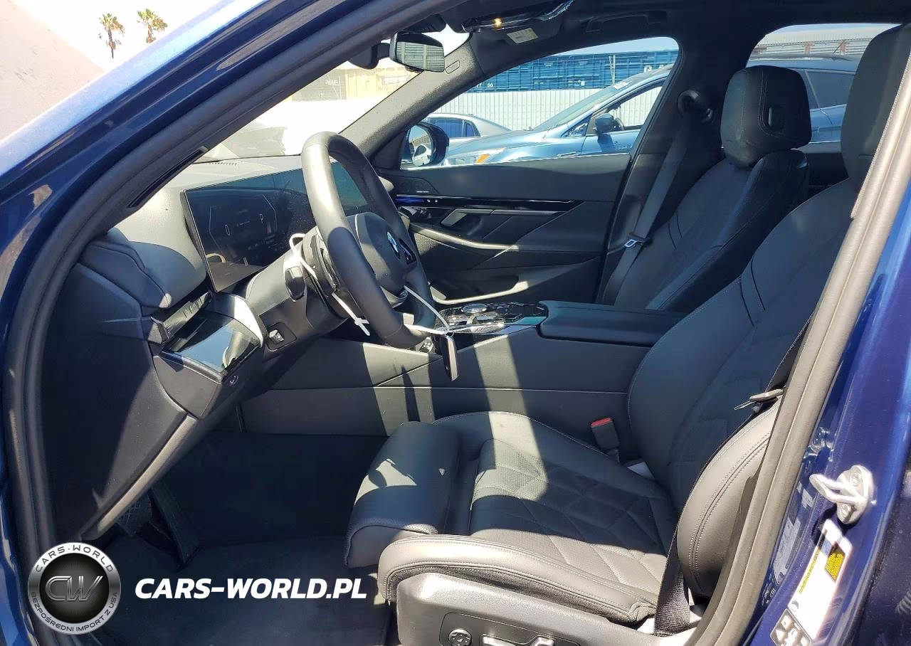 2024 BMW 530 Xi VIN:WBA53FJ09RCS85076 - 7