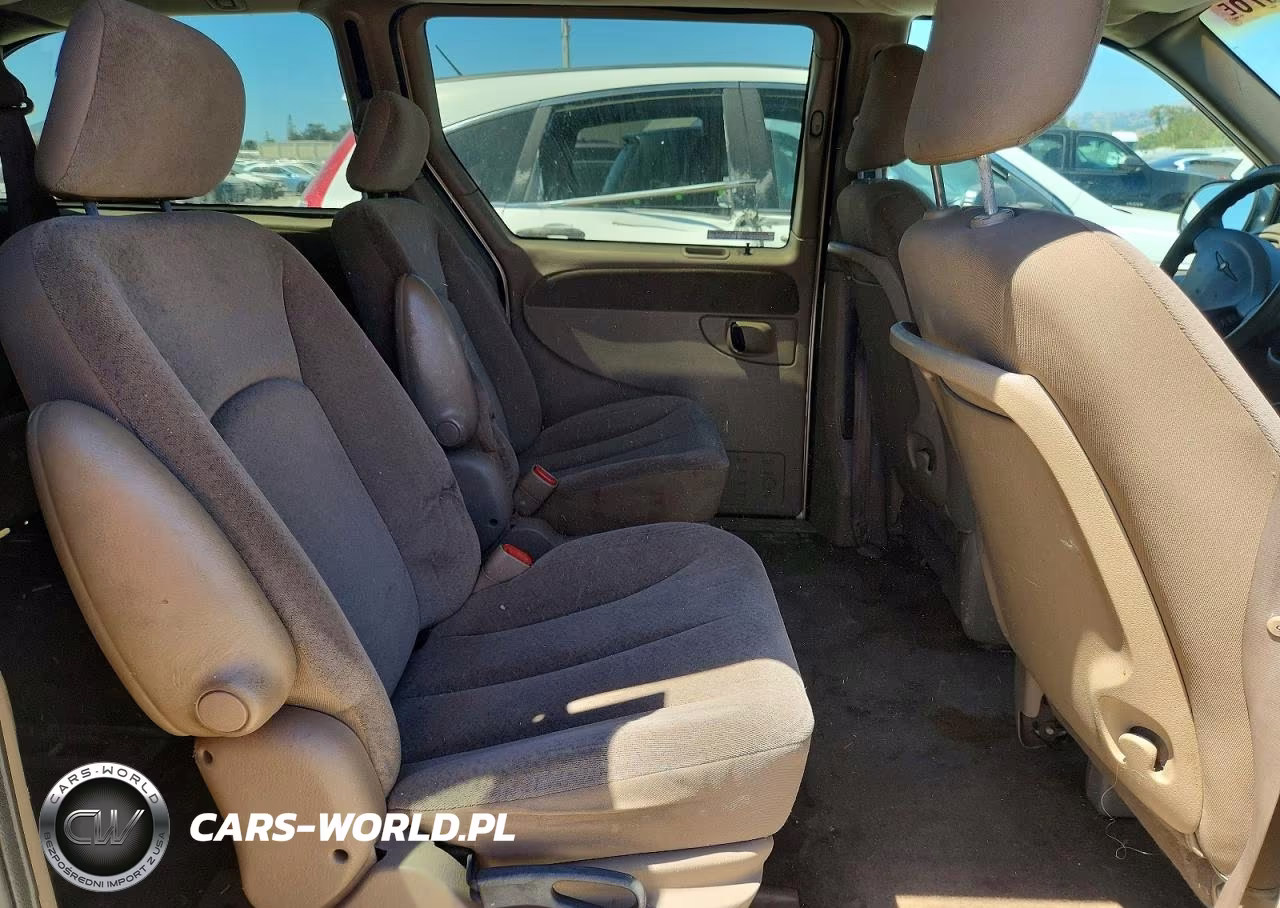 2001 Chrysler Town & Country Lx VIN:2C4GP44301R253039 - 11