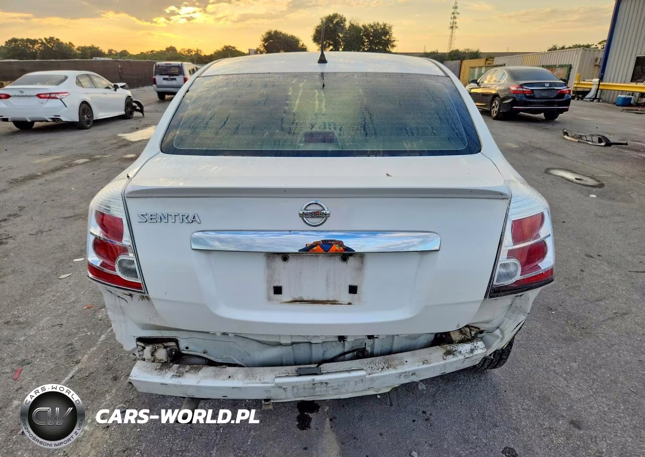 2010 Nissan Sentra 2.0 VIN:3N1AB6AP4AL621407 - 6