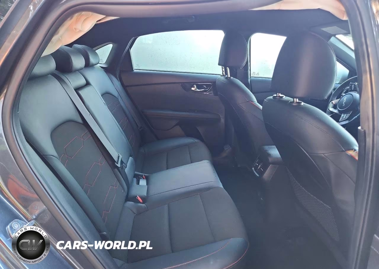 2023 Kia Forte Gt VIN:3KPF44AC4PE653091 - 10