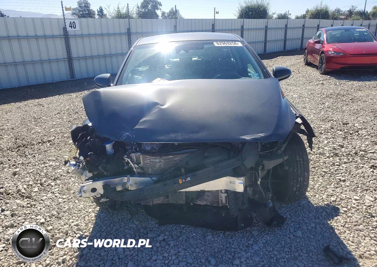 2022 Hyundai Ioniq Blue VIN:KMHC65LC0NU276186 - 5
