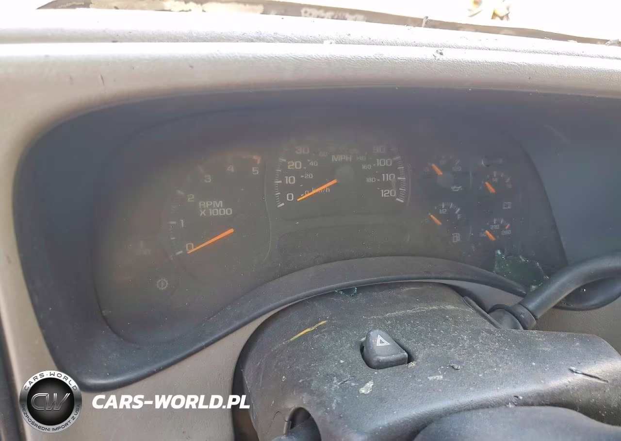 2005 Chevrolet Silverado K2500 Heavy Duty VIN:1GCHK23255F801470 - 9