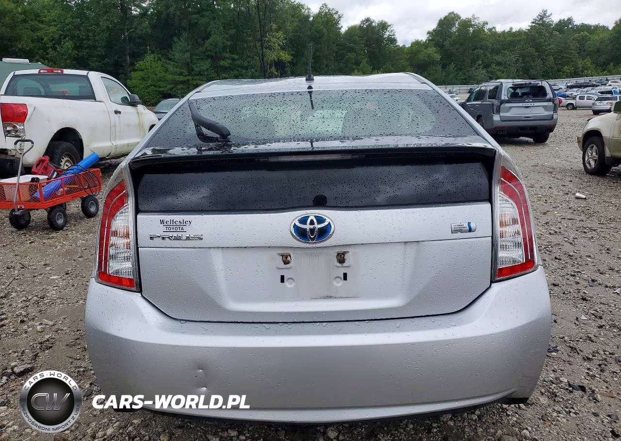 2014 Toyota Prius One VIN:JTDKN3DU6E0358851 - 6