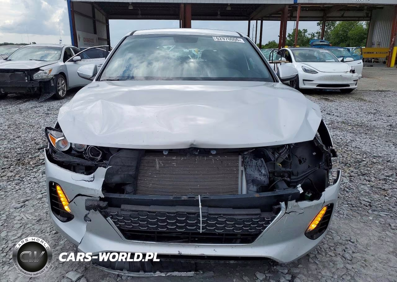 2018 Hyundai Elantra Gt Sport VIN:KMHH55LC7JU071449 - 5
