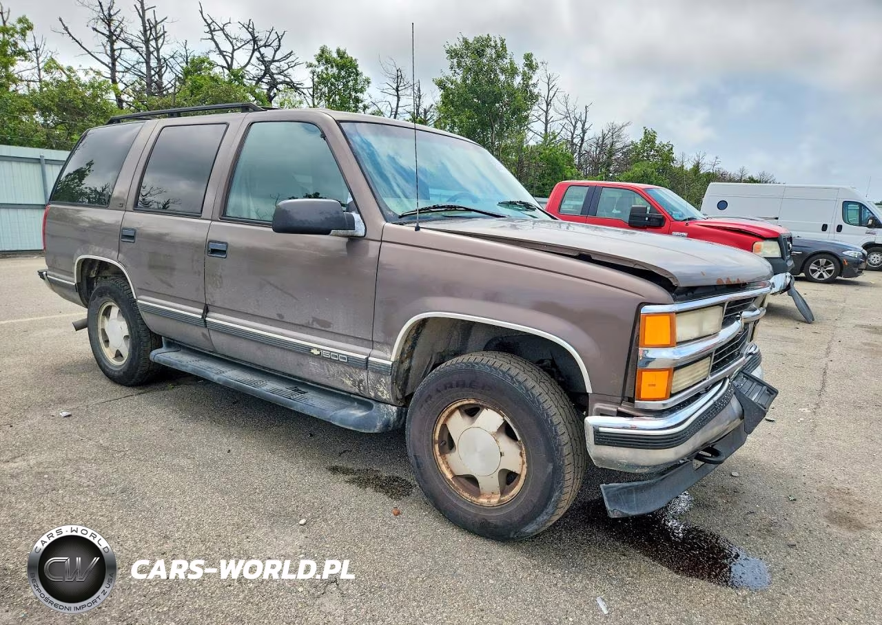 1997 Chevrolet Tahoe K1500 VIN:1GNEK13RXVJ314652 - 4