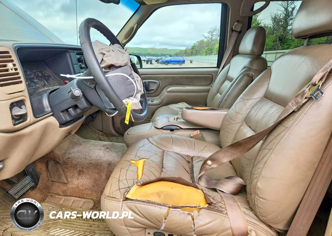 1997 Chevrolet Tahoe K1500 VIN:1GNEK13RXVJ314652 - 7
