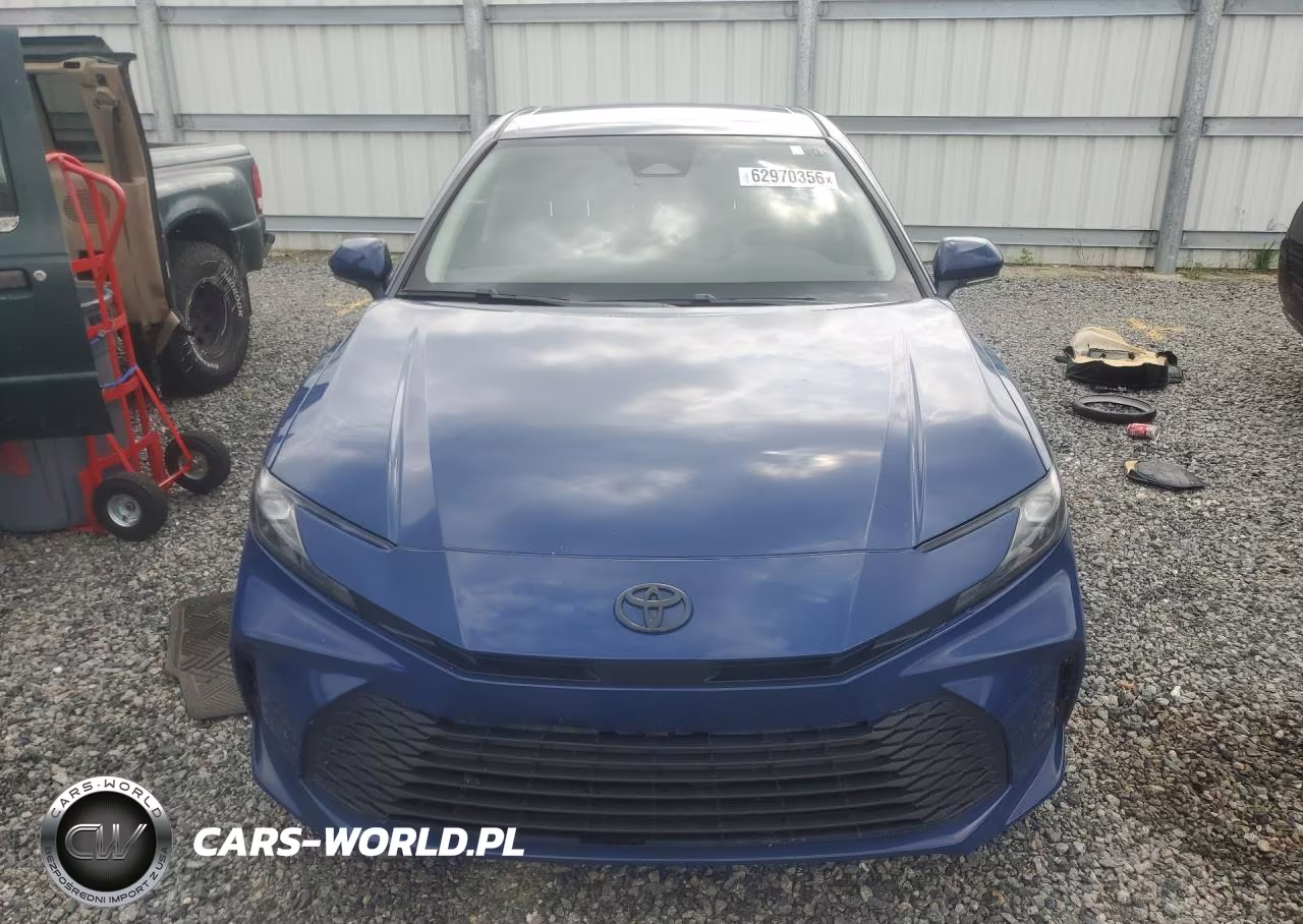 2025 Toyota Camry Le VIN:4T1DAACK8SU177923 - 5