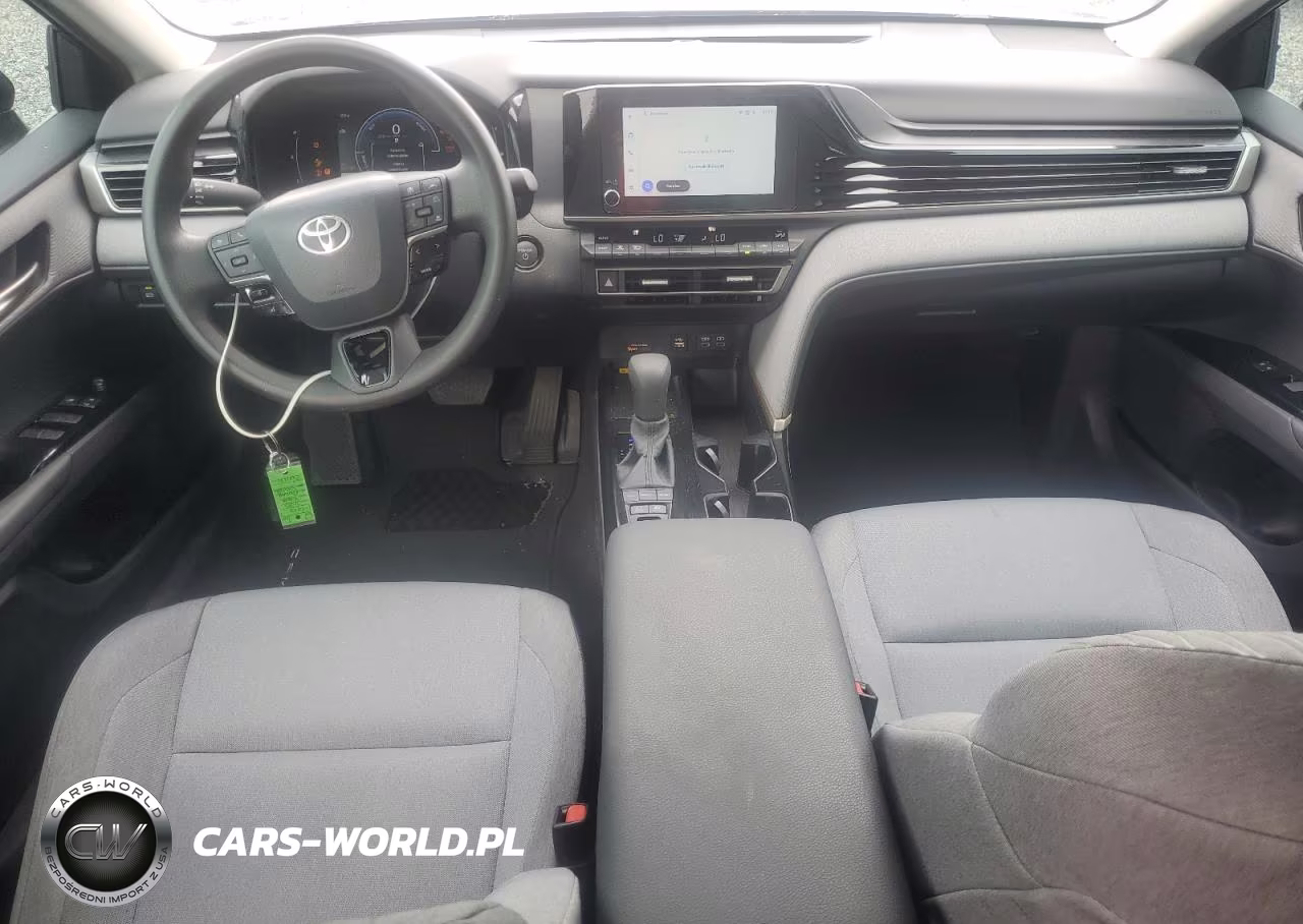 2025 Toyota Camry Le VIN:4T1DAACK8SU177923 - 8