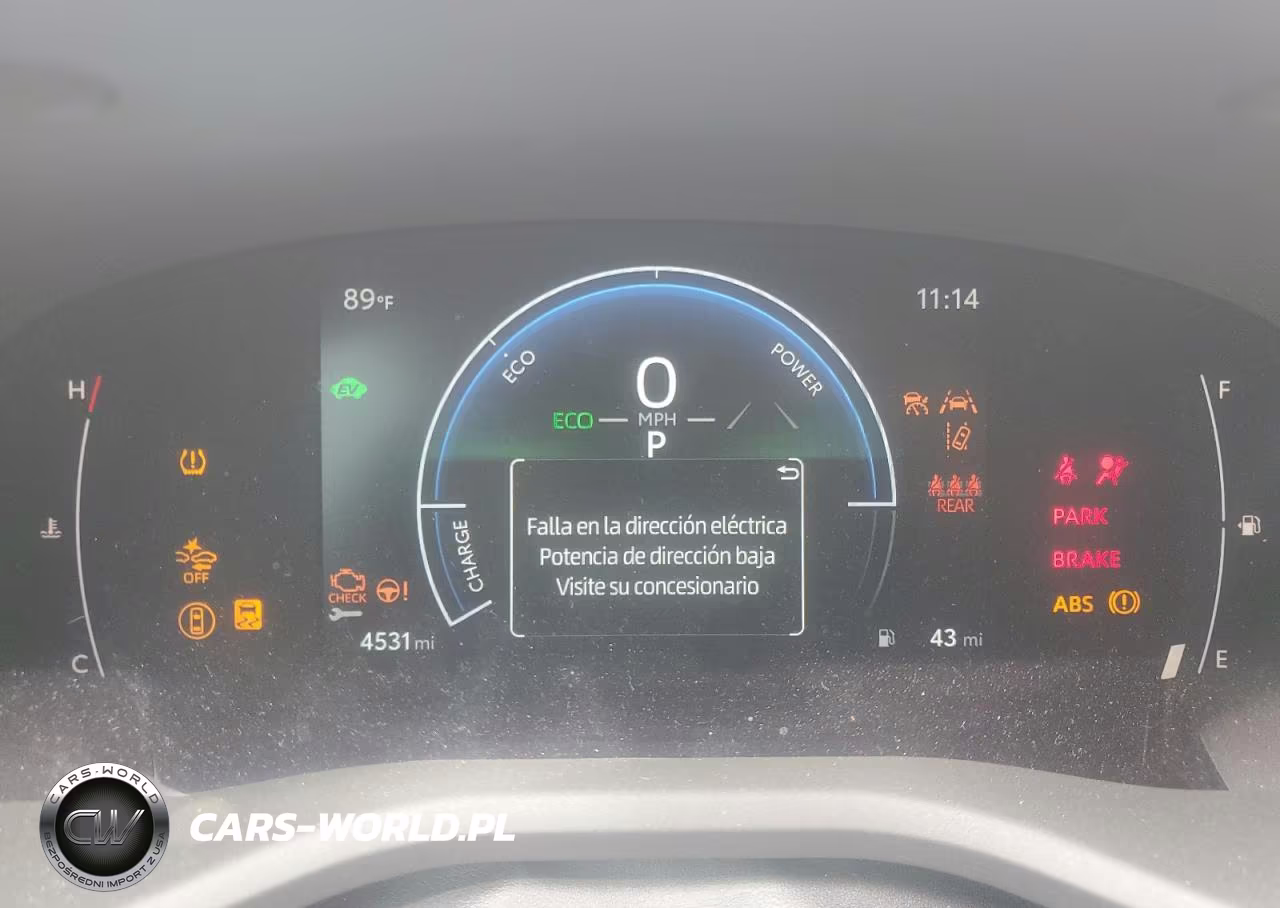 2025 Toyota Camry Le VIN:4T1DAACK8SU177923 - 9