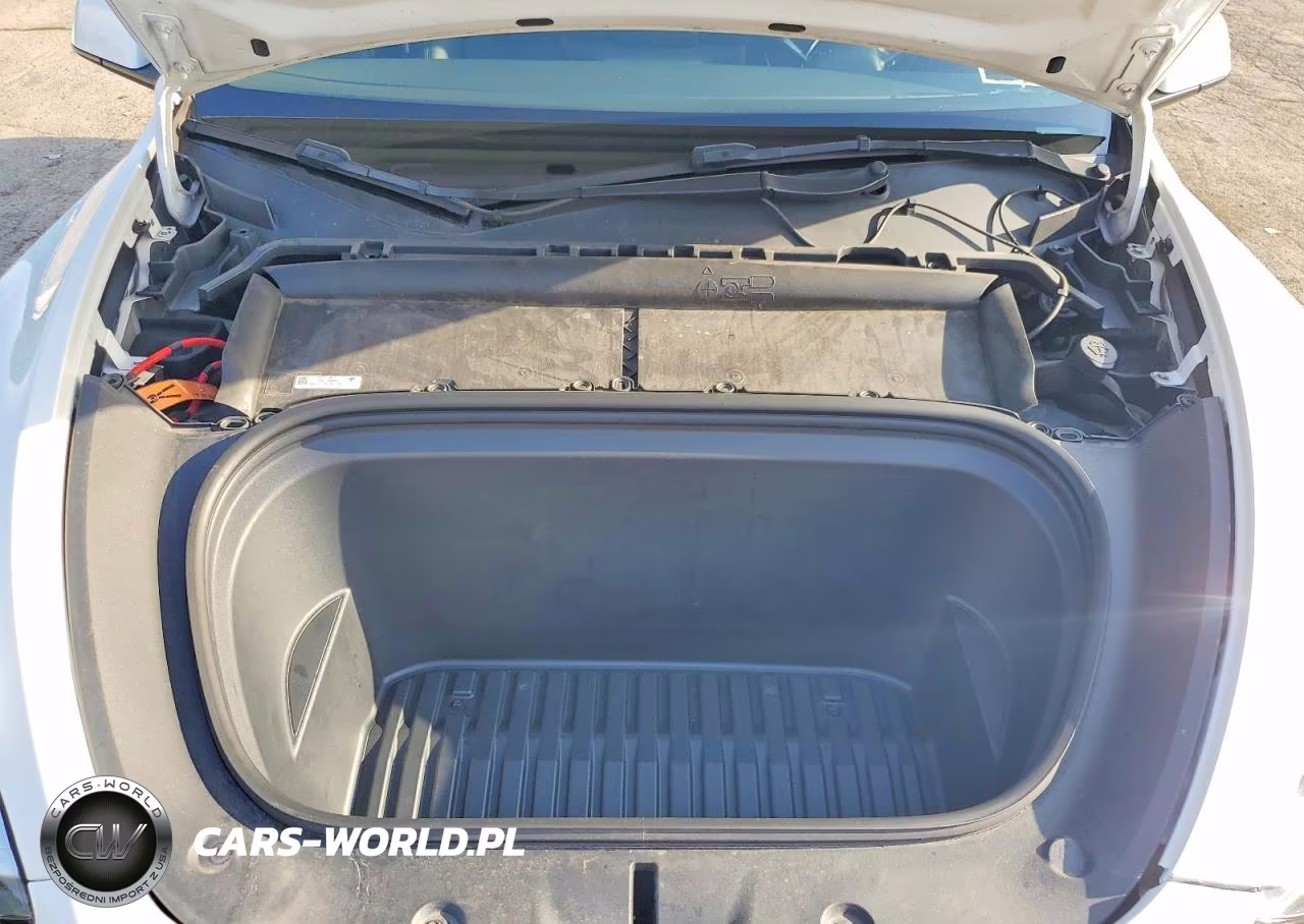 2021 Tesla Model Y VIN:5YJYGDEE3MF265111 - 11
