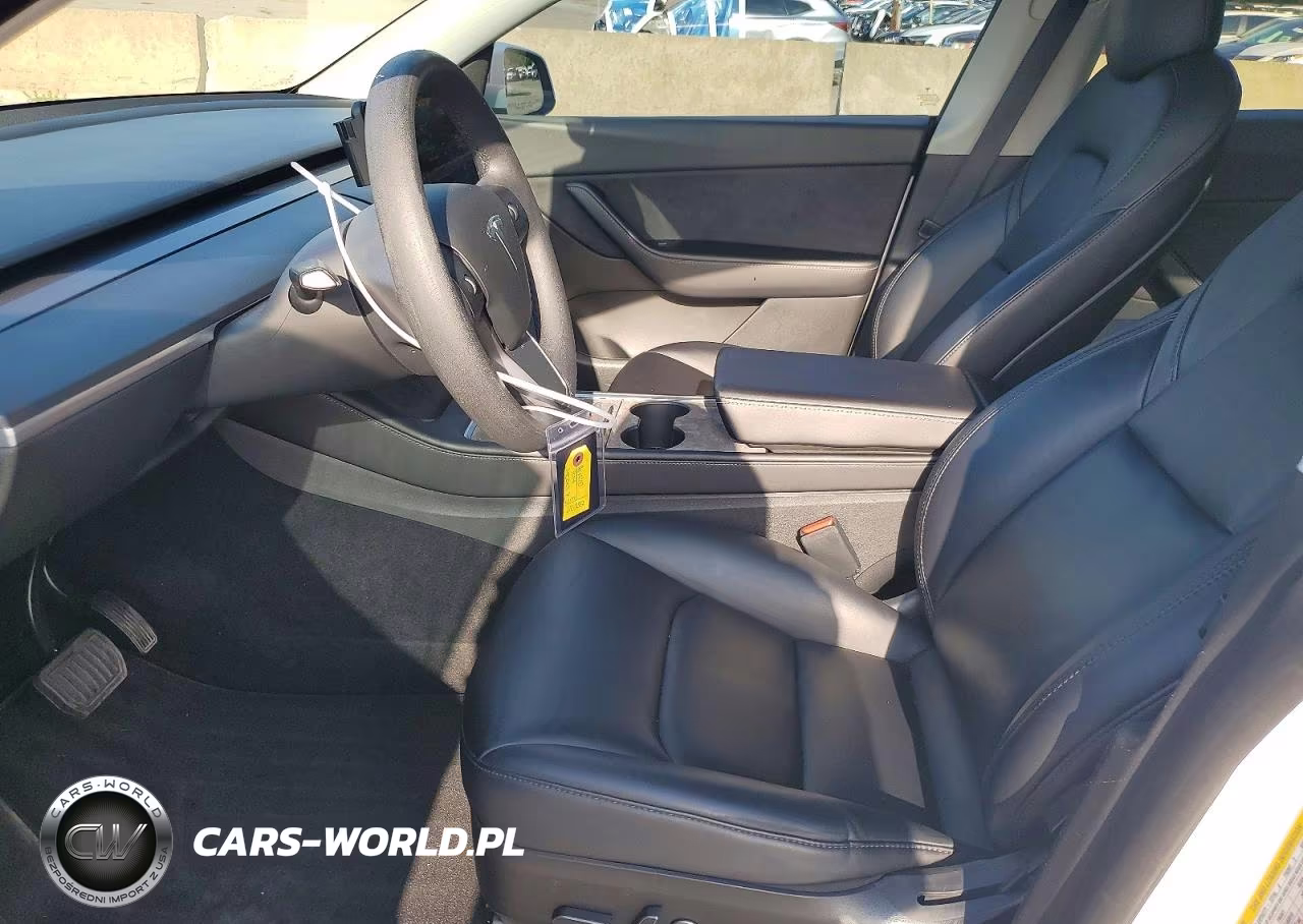 2021 Tesla Model Y VIN:5YJYGDEE3MF265111 - 7