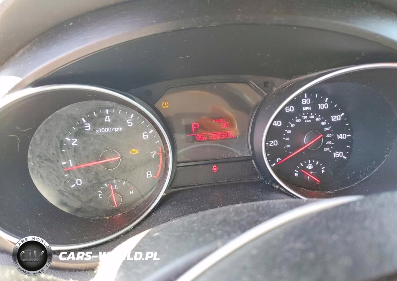 2015 Kia Sedona Lx VIN:KNDMB5C19F6061317 - 9