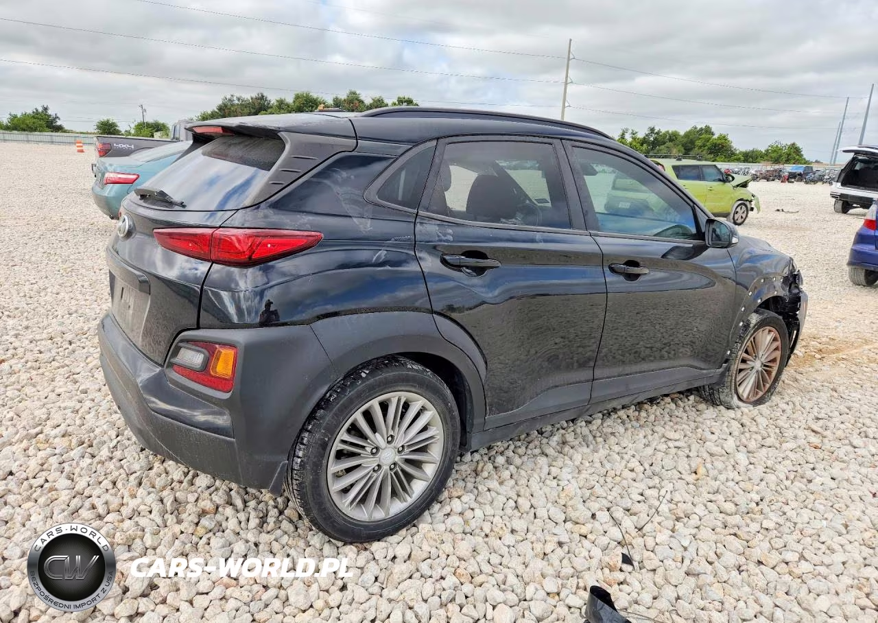 2018 Hyundai Kona Sel VIN:KM8K62AA4JU162570 - 3