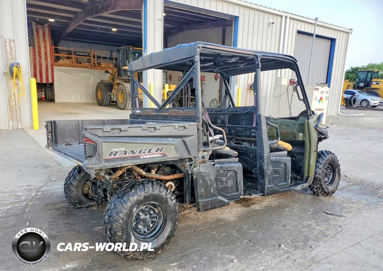 2015 Polaris Ranger Diesel Utility Vehicle VIN:4XARUAD13FT366019 - 4