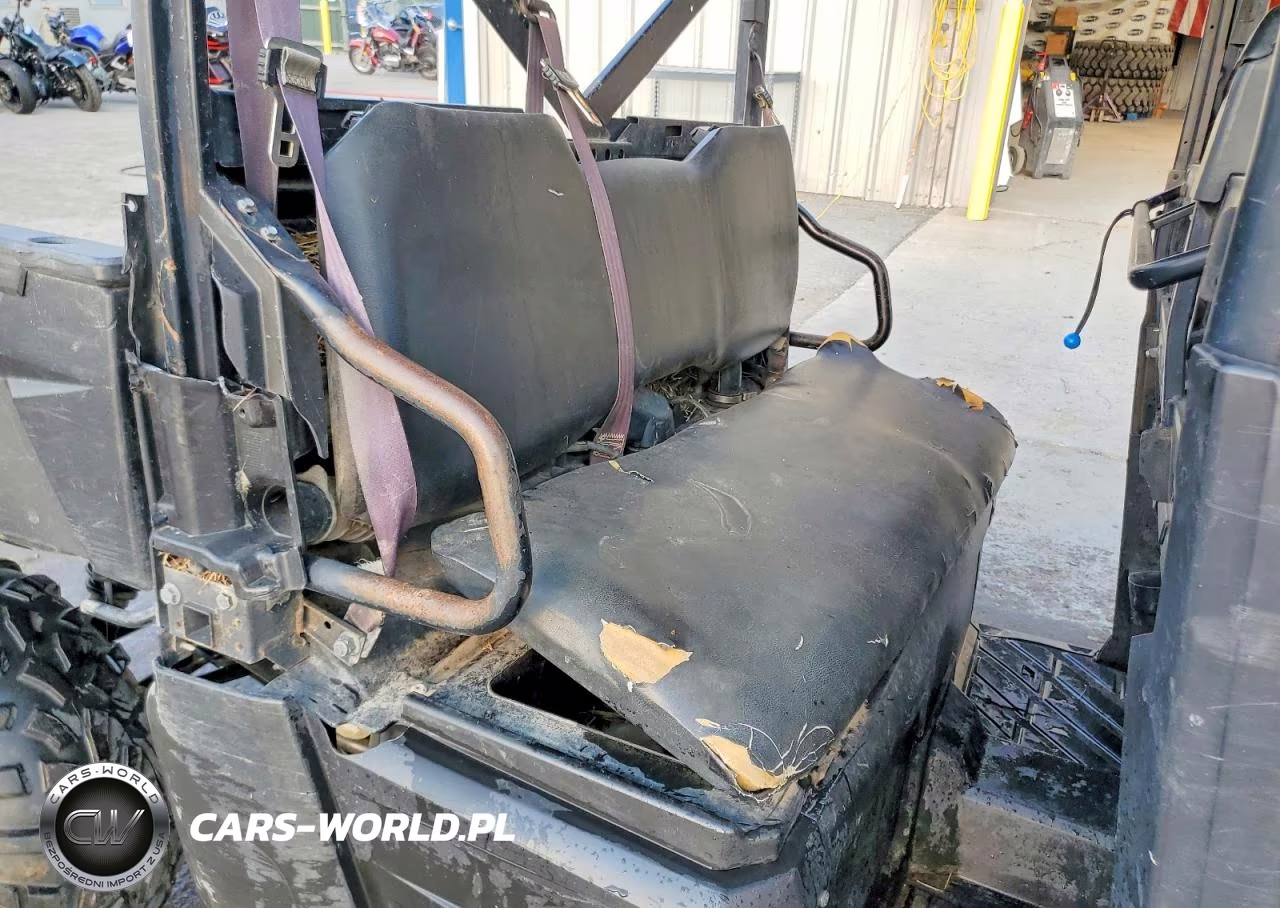 2015 Polaris Ranger Diesel Utility Vehicle VIN:4XARUAD13FT366019 - 6