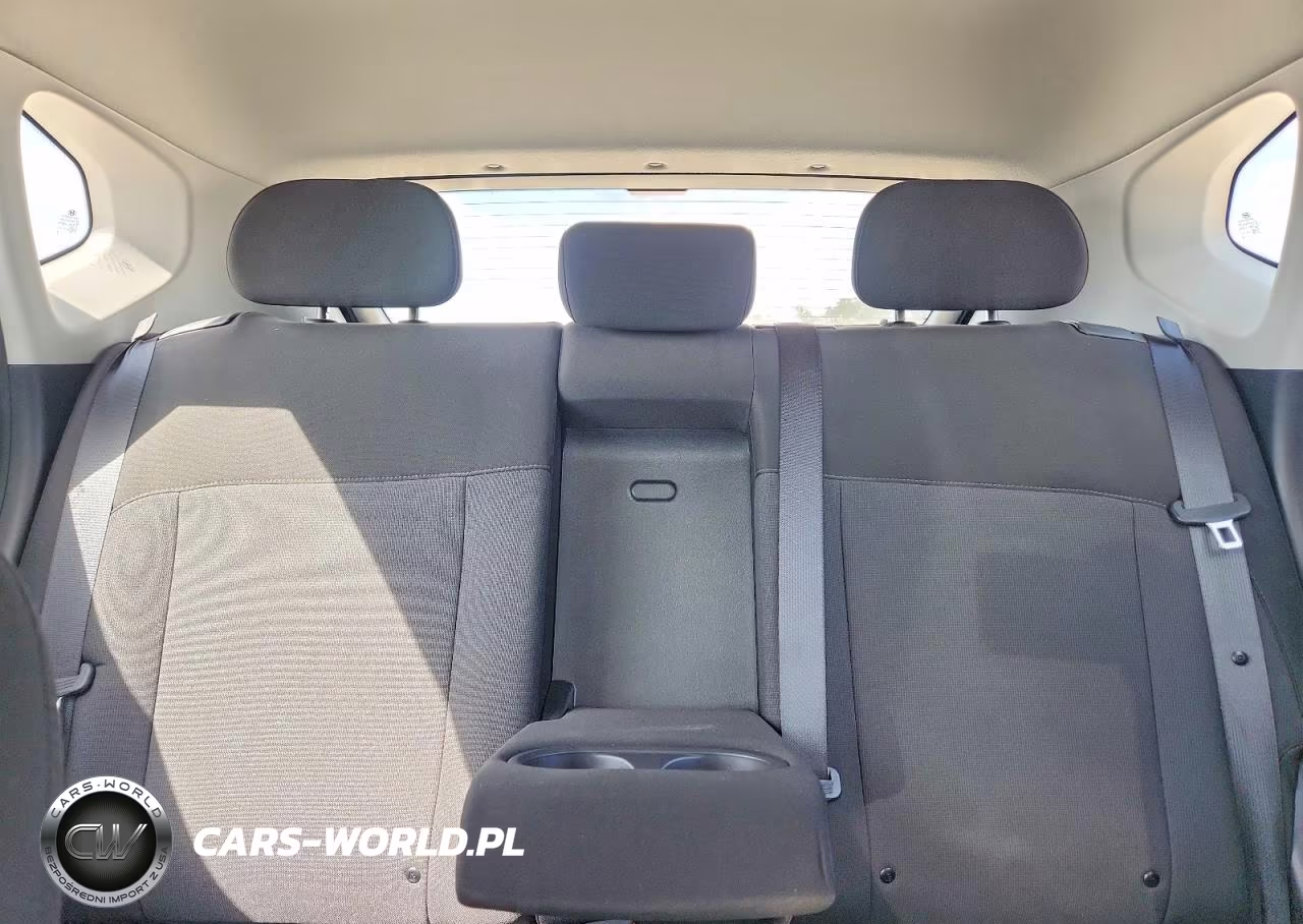 2024 Hyundai Kona Se VIN:KM8HA3AB7RU091514 - 10
