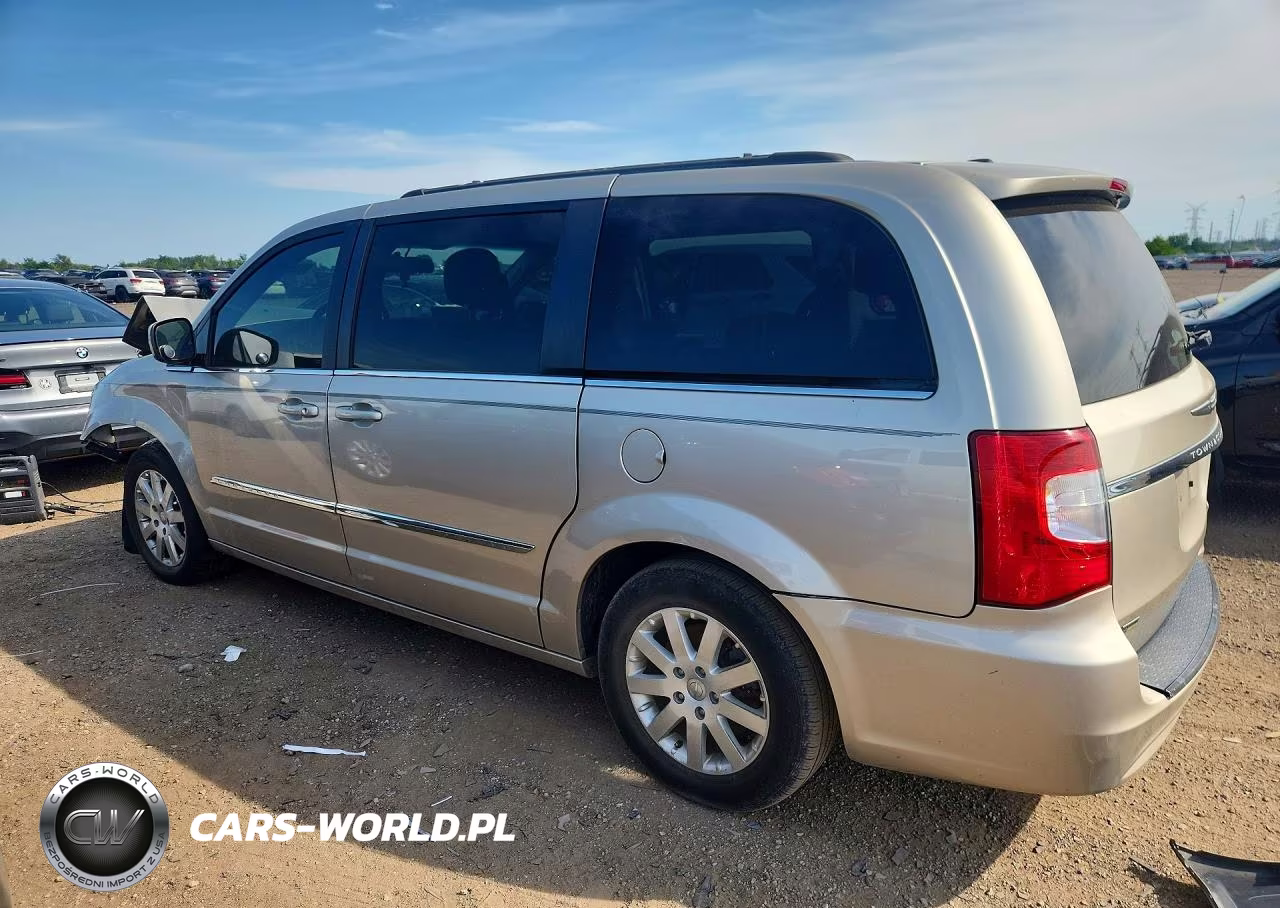 2015 Chrysler Town & Country Touring VIN:2C4RC1BG8FR577033 - 2