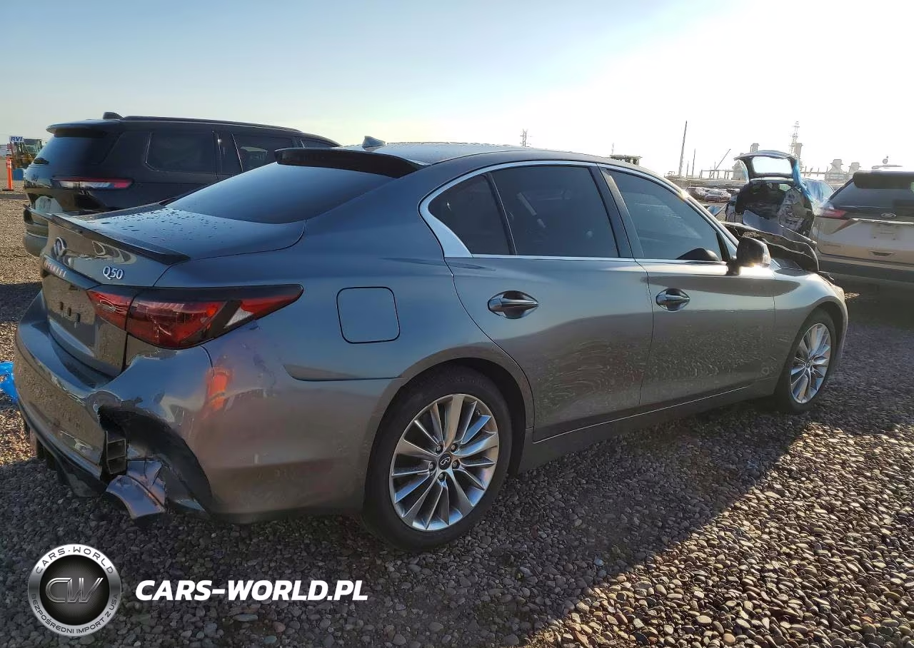 2018 Infiniti Q50 3.0T Luxe VIN:JN1EV7AP1JM362928 - 3