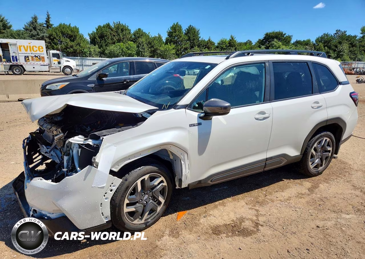2025 Subaru Forester Limited – zdjęcie 1 z 13