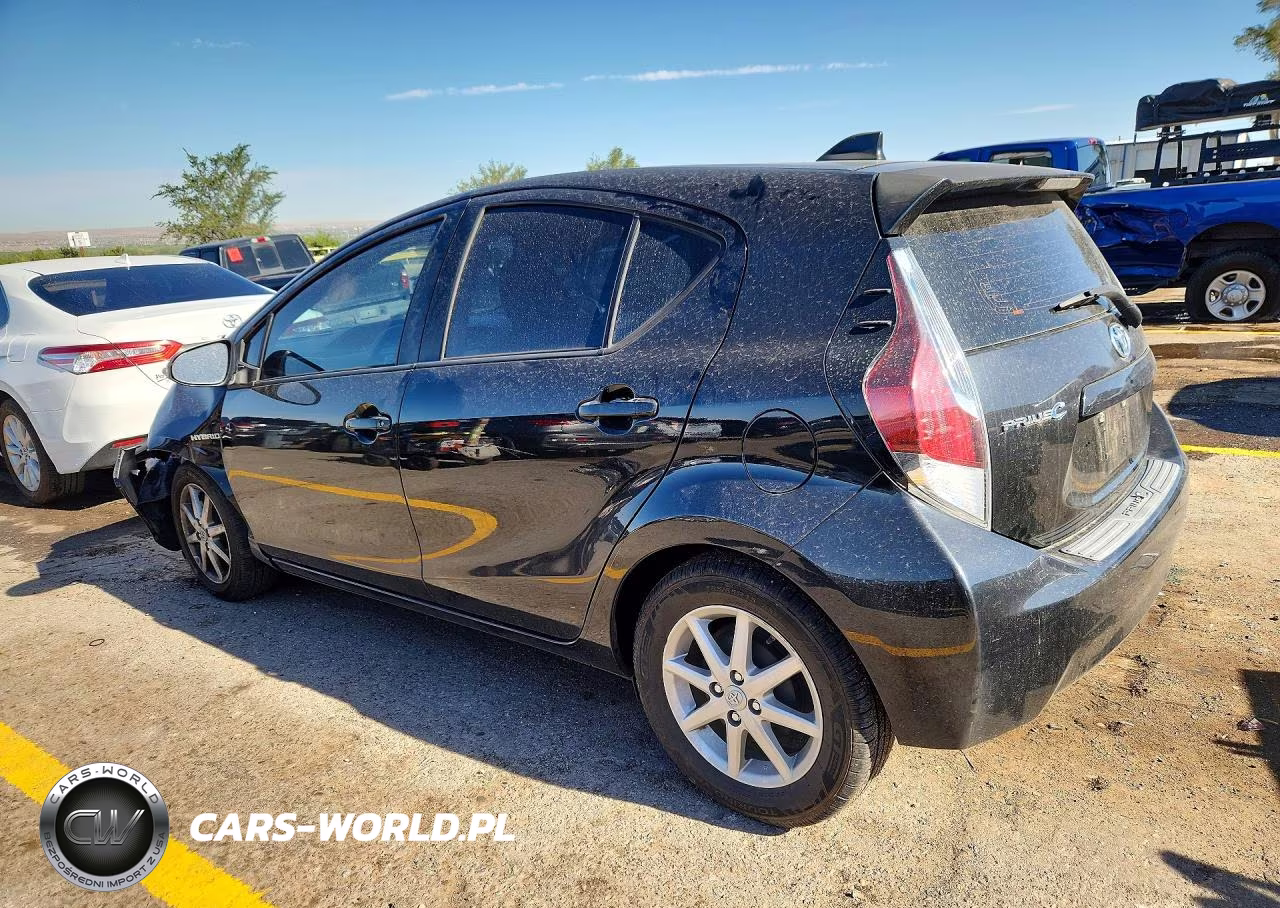 2015 Toyota Prius C Three VIN:JTDKDTB37F1108625 - 2