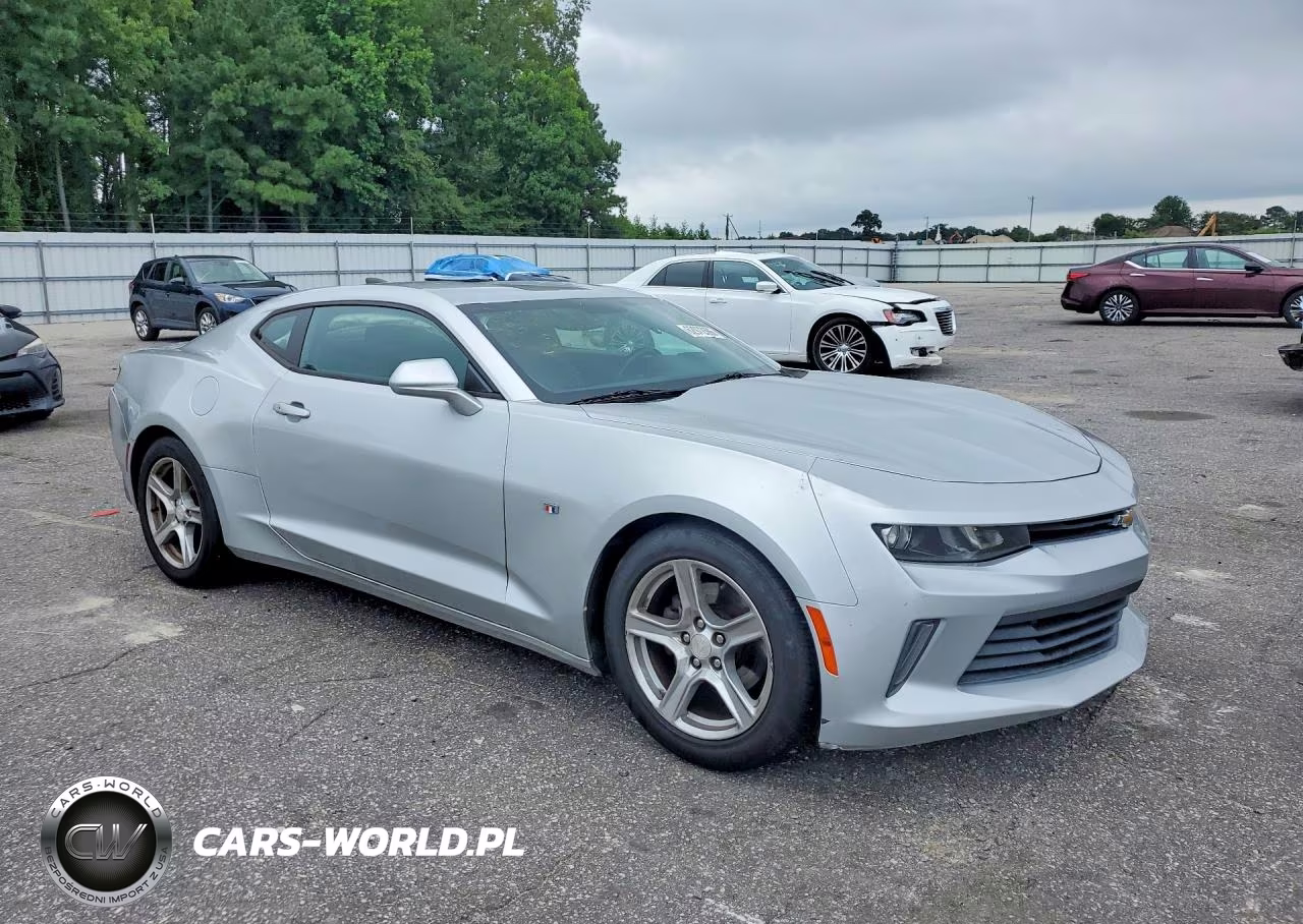 2017 Chevrolet Camaro Lt VIN:1G1FB1RX6H0122876 - 4