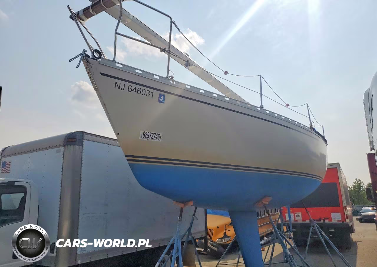 1981 Beneteau Sail Boat First 32 VIN:BEY001700681 - 2
