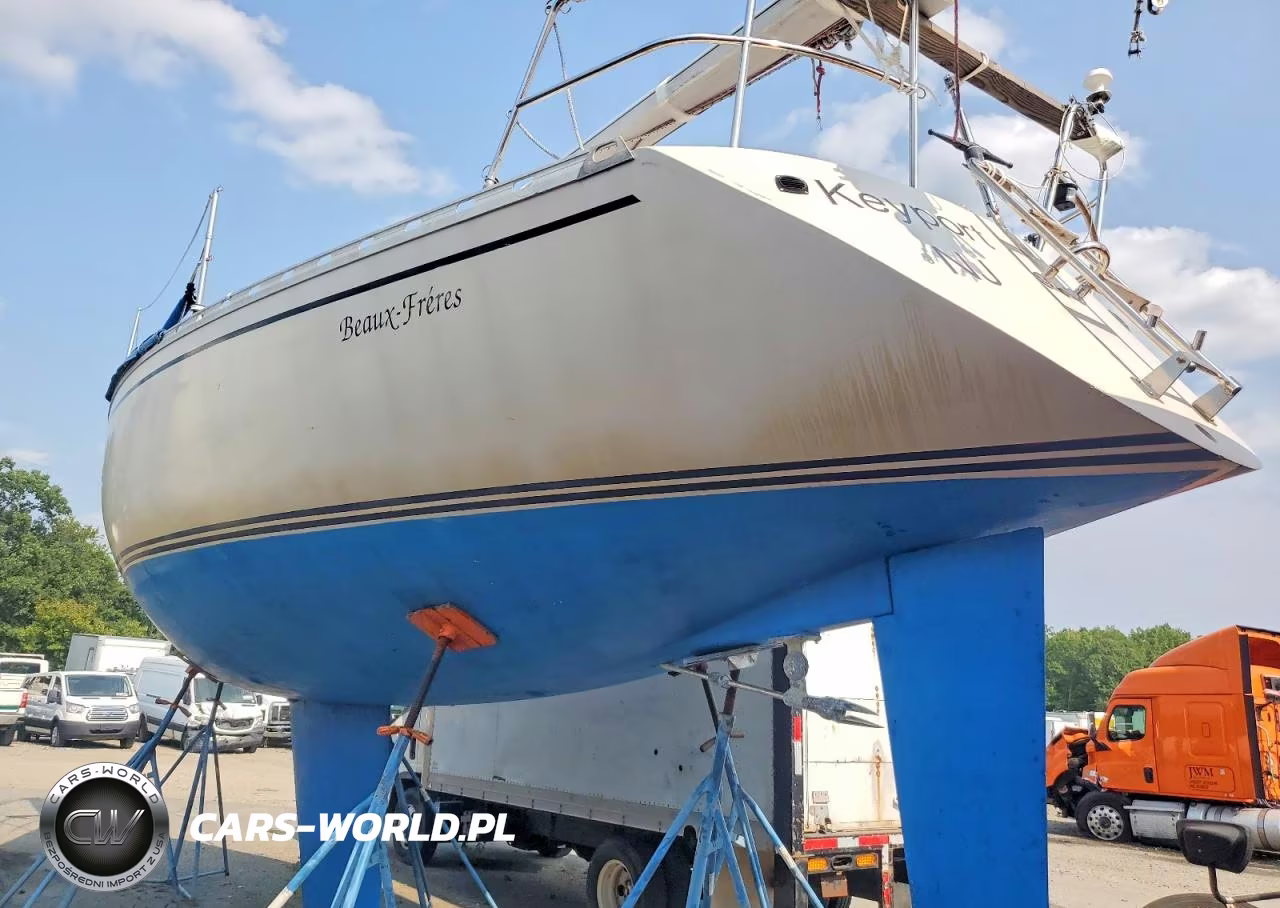 1981 Beneteau Sail Boat First 32 VIN:BEY001700681 - 3