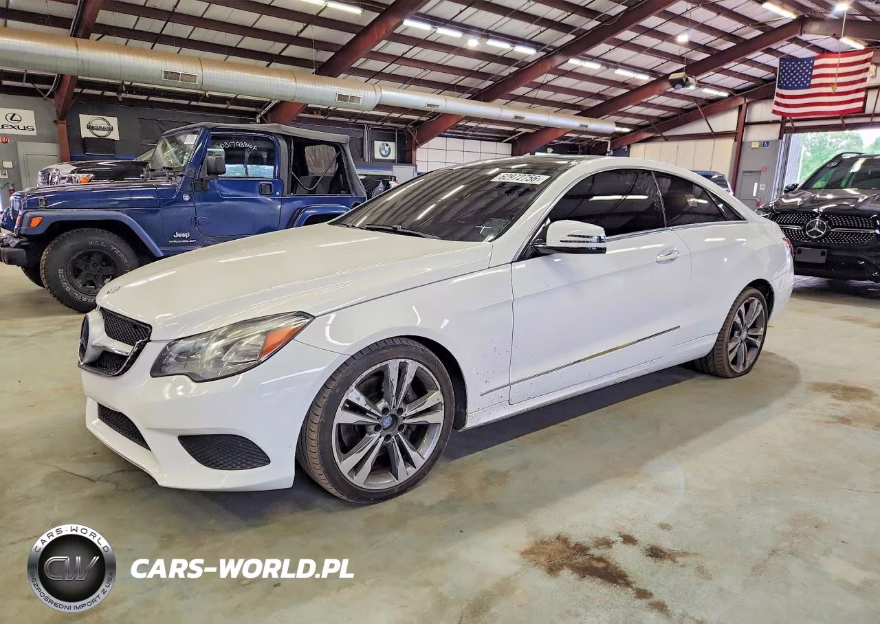 2016 Mercedes-Benz E 400 4Matic – zdjęcie 1 z 12