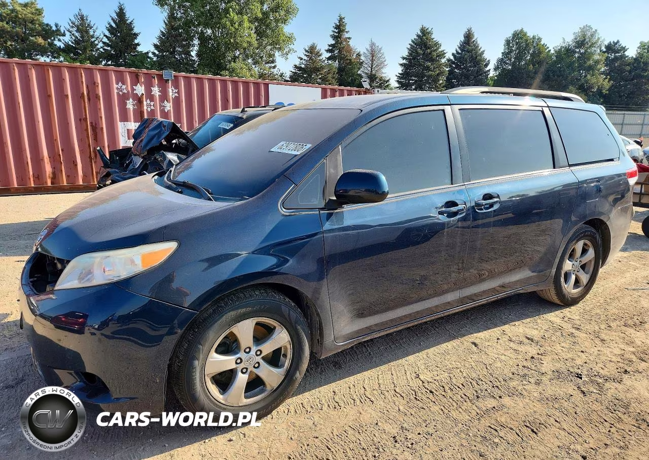 2011 Toyota Sienna Le VIN:5TDKK3DC5BS045654 - 1