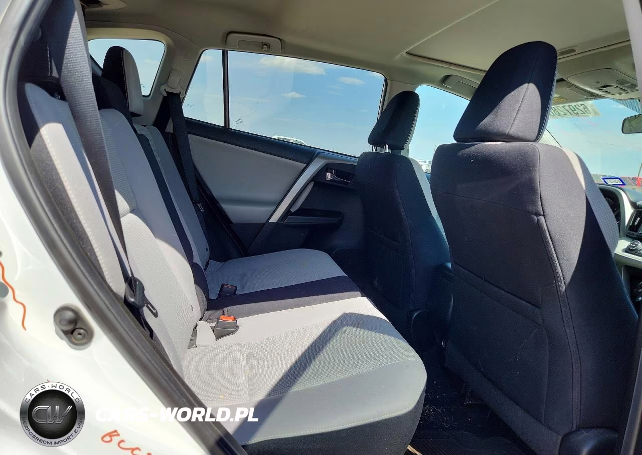 2018 Toyota Rav4 Xle VIN:2T3WFREV0JW411946 - 11