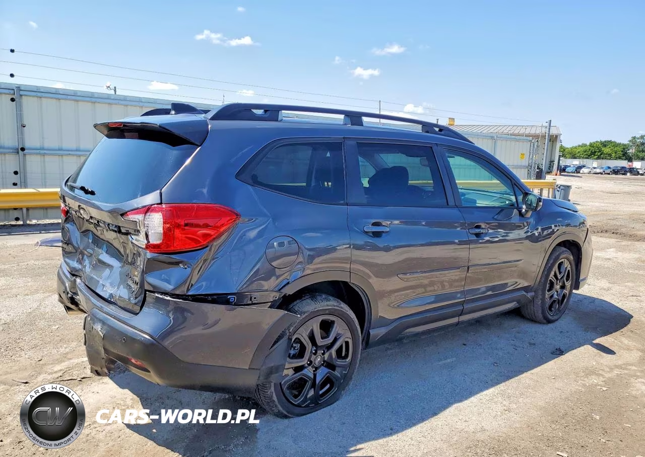 2023 Subaru Ascent Premium VIN:4S4WMAHD5P3457015 - 3