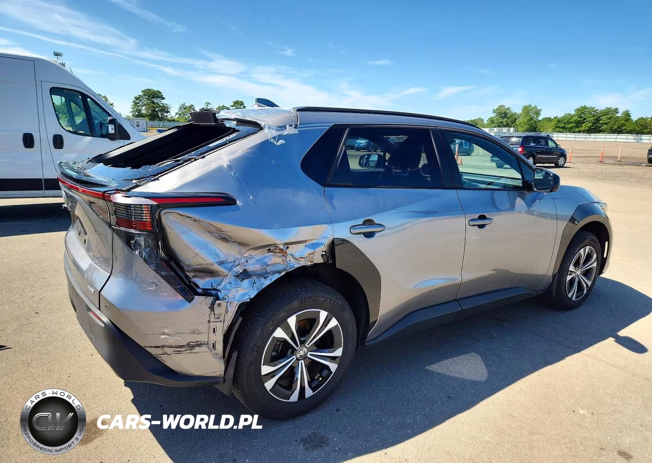 2024 Toyota Bz4X Xle VIN:JTMABACA2RA088971 - 3