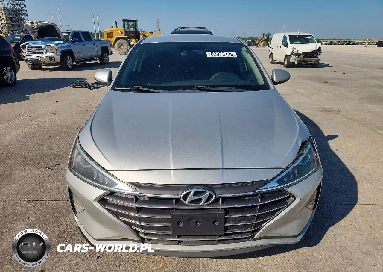 2019 Hyundai Elantra Sel VIN:5NPD84LF3KH419337 - 5