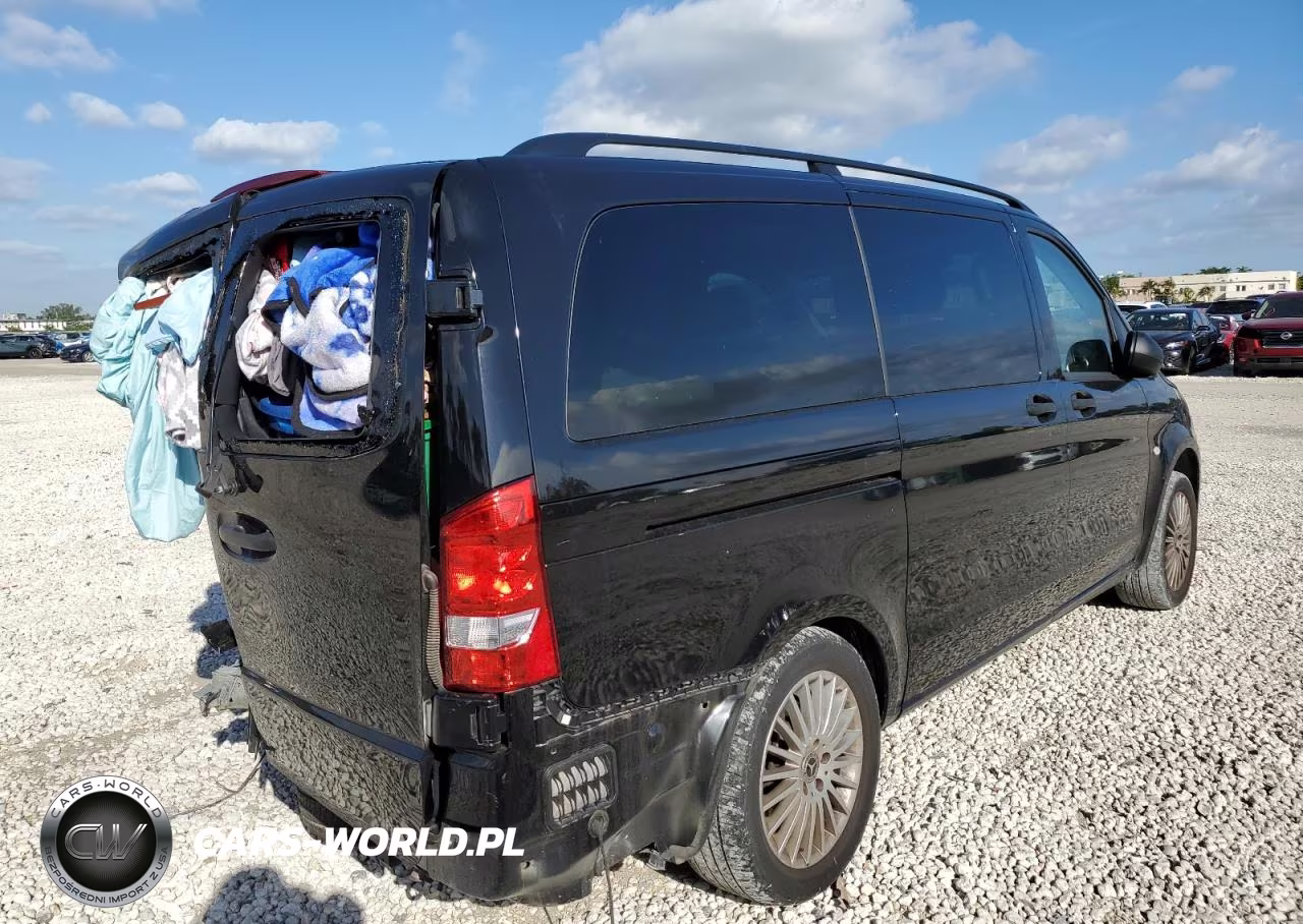 2019 Mercedes-Benz Metris VIN:WD4PG2EEXK3510387 - 4