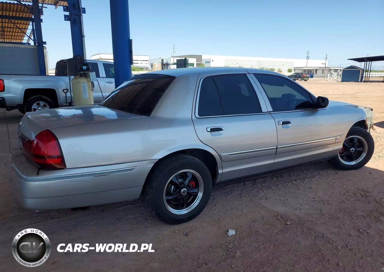 2004 Mercury Grand Marquis Gs VIN:2MEFM74W74X660046 - 3