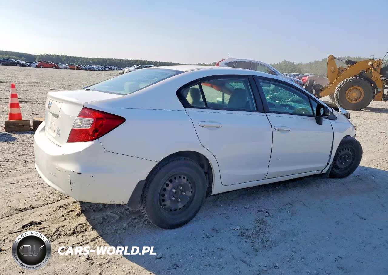 2012 Honda Civic Lx VIN:19XFB2F55CE108256 - 3