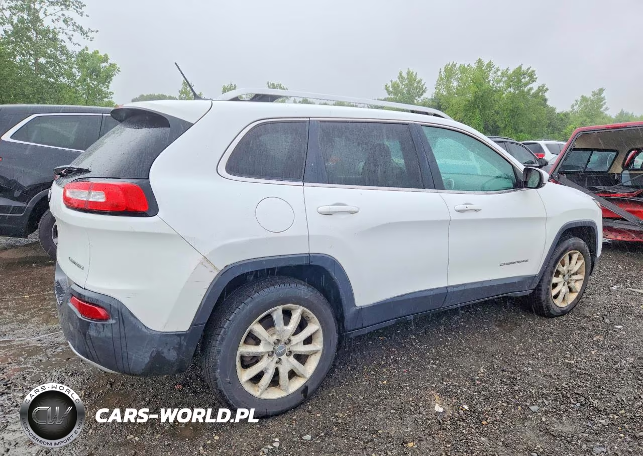 2015 Jeep Cherokee Limited VIN:1C4PJMDS5FW647322 - 3