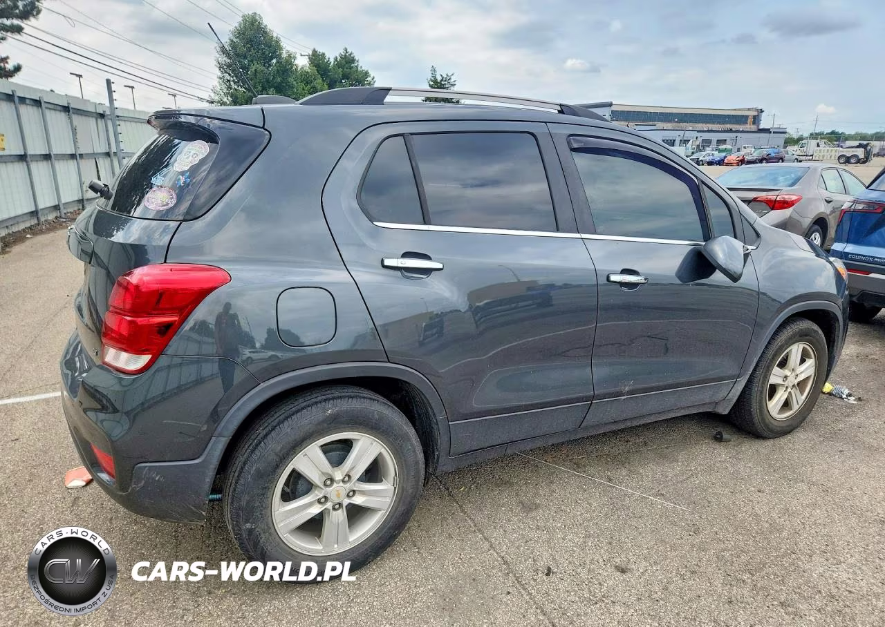 2018 Chevrolet Trax 1Lt VIN:KL7CJLSB4JB726246 - 3