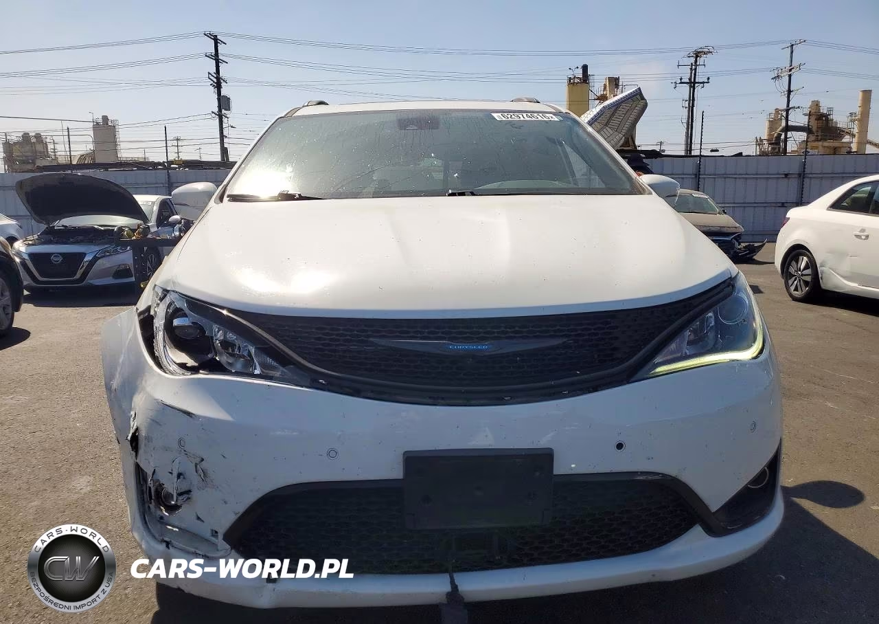 2020 Chrysler Pacifica Hybrid Limited VIN:2C4RC1N78LR263292 - 5