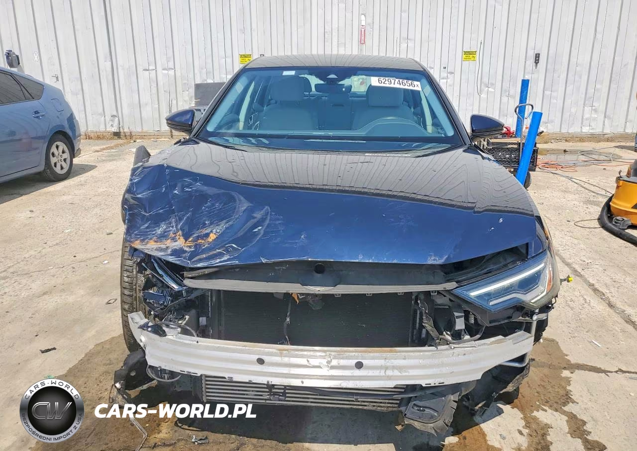2020 Audi A6 Premium Plus VIN:WAUL2AF29LN052298 - 5
