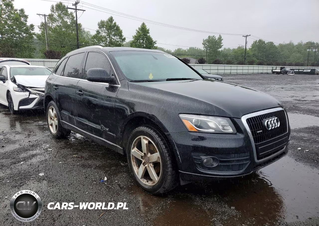 2010 Audi Q5 Premium Plus VIN:WA1LKAFP7AA103021 - 4