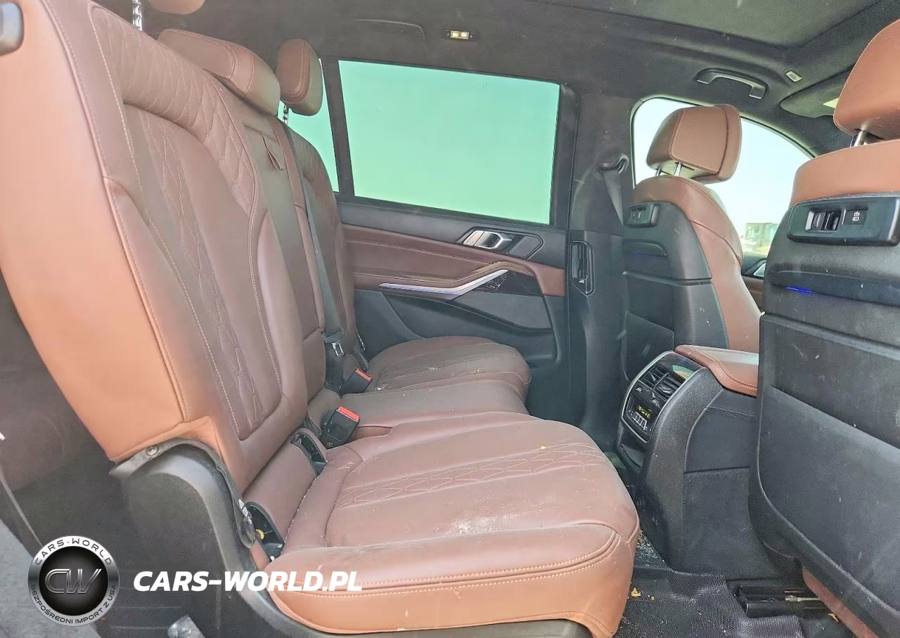2020 BMW X7 M50I VIN:5UXCX6C00L9B49792 - 11