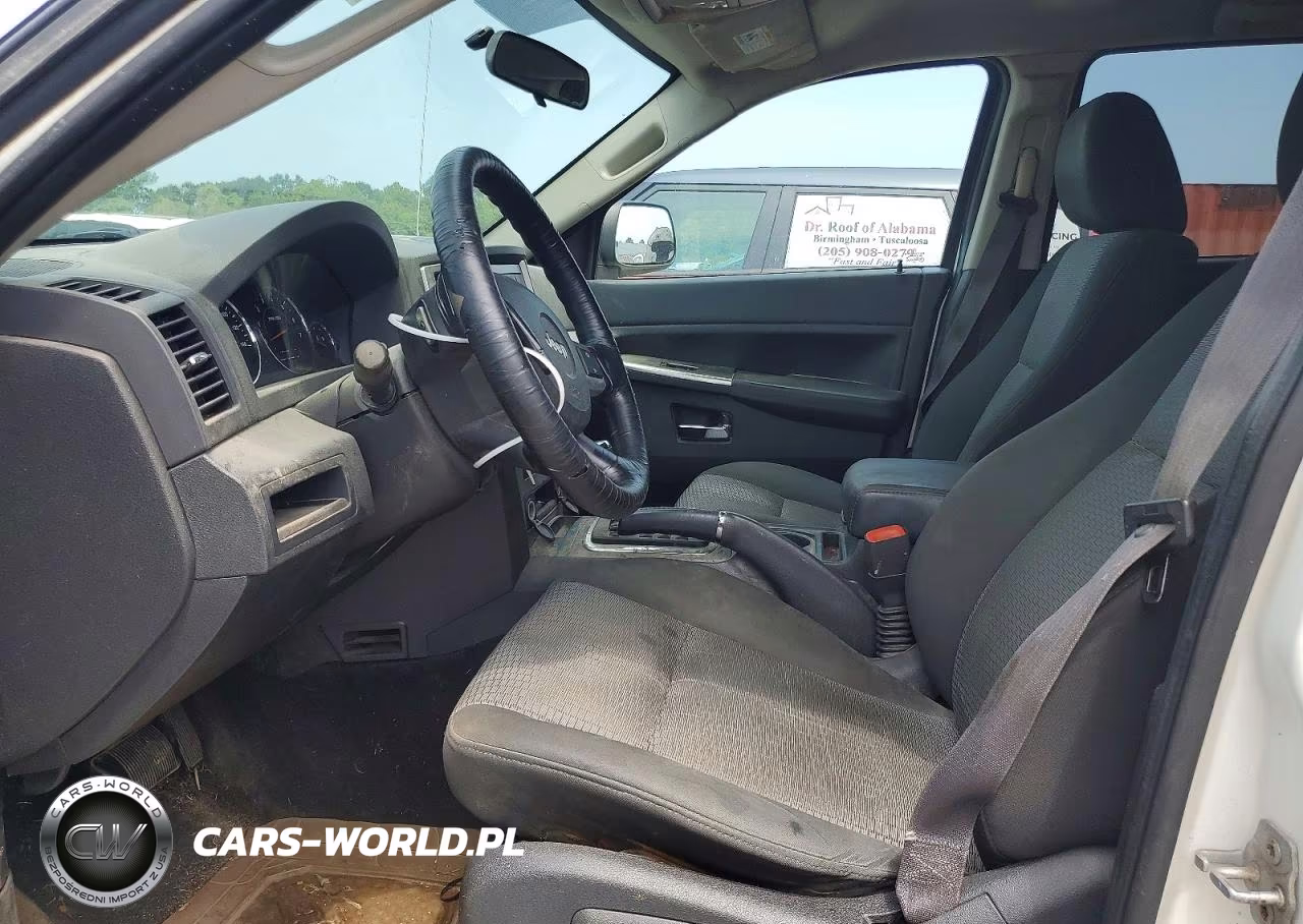 2009 Jeep Grand Cherokee Laredo VIN:1J8GR48K99C502091 - 7