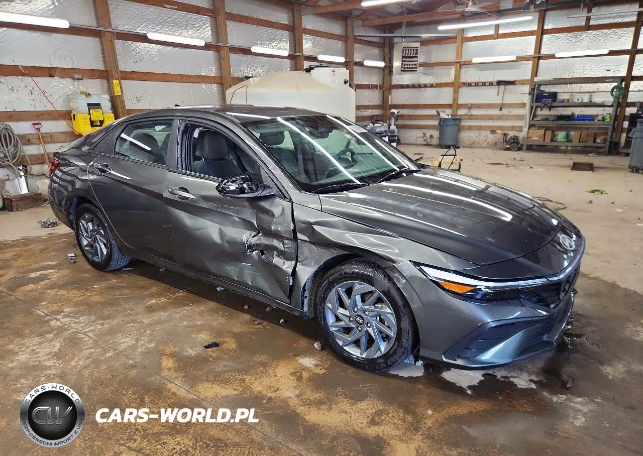 2024 Hyundai Elantra Sel VIN:KMHLM4DG3RU776947 - 4